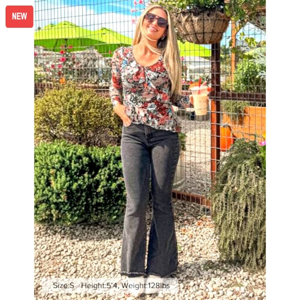 Long Sleeve Floral Ruffle V-Neck Blouse, Slim Fit, Fall Fashion Top - Picture 6 of 7